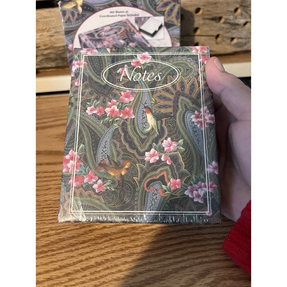 Hummingbird Garden Stationary With A Memory Keepsake‎ Box Brand New Sealed Gift